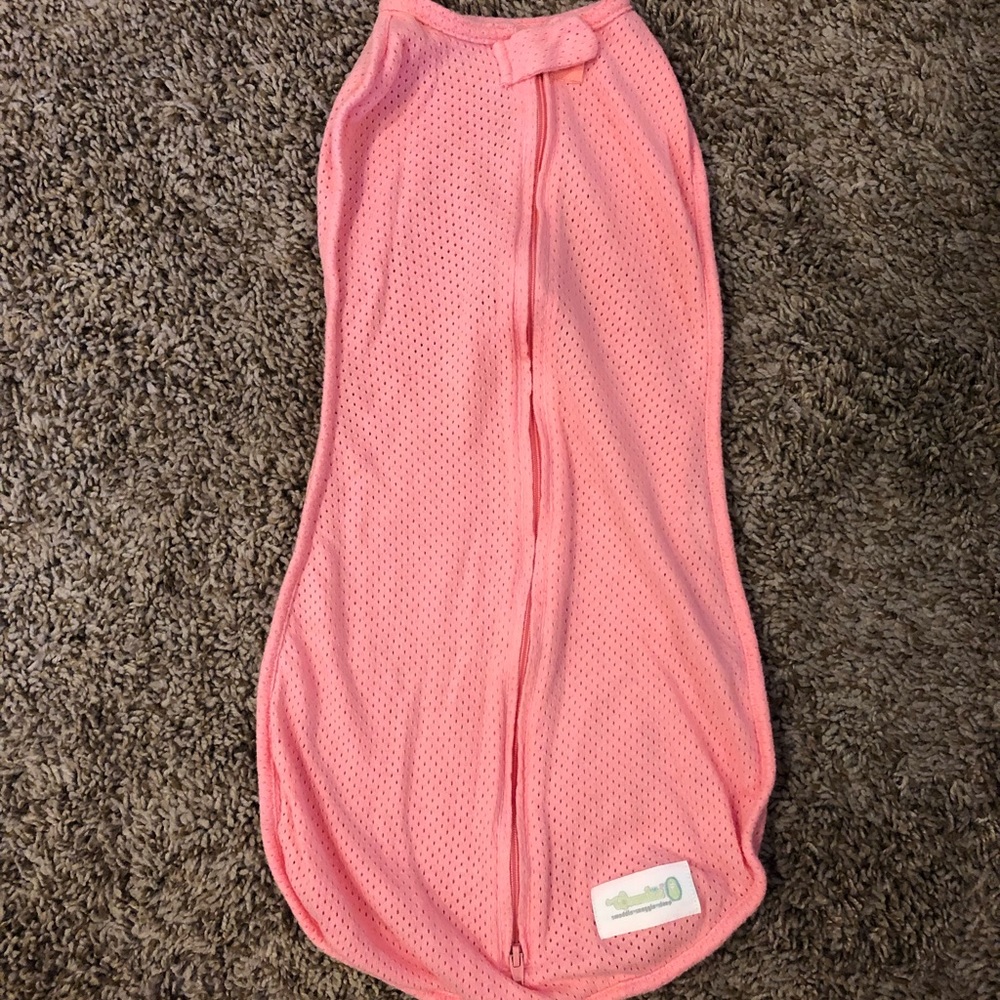Wombie Swaddler